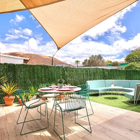 Casa de Férias Casa Mimar Moderna Y Acogedora *